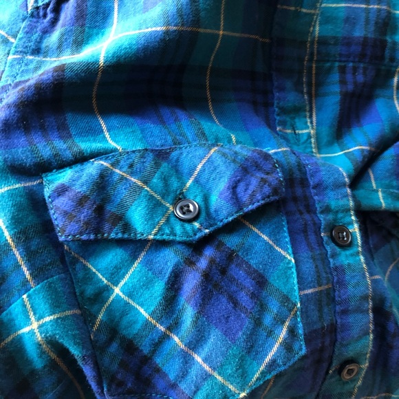 Blue and Green Plaid Light Weight Flannel - Picture 2 of 3